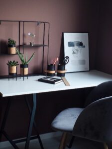 podstavka-dlya-cvetov-loft-diy