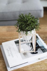 Деревянная подставка для цветов своими руками